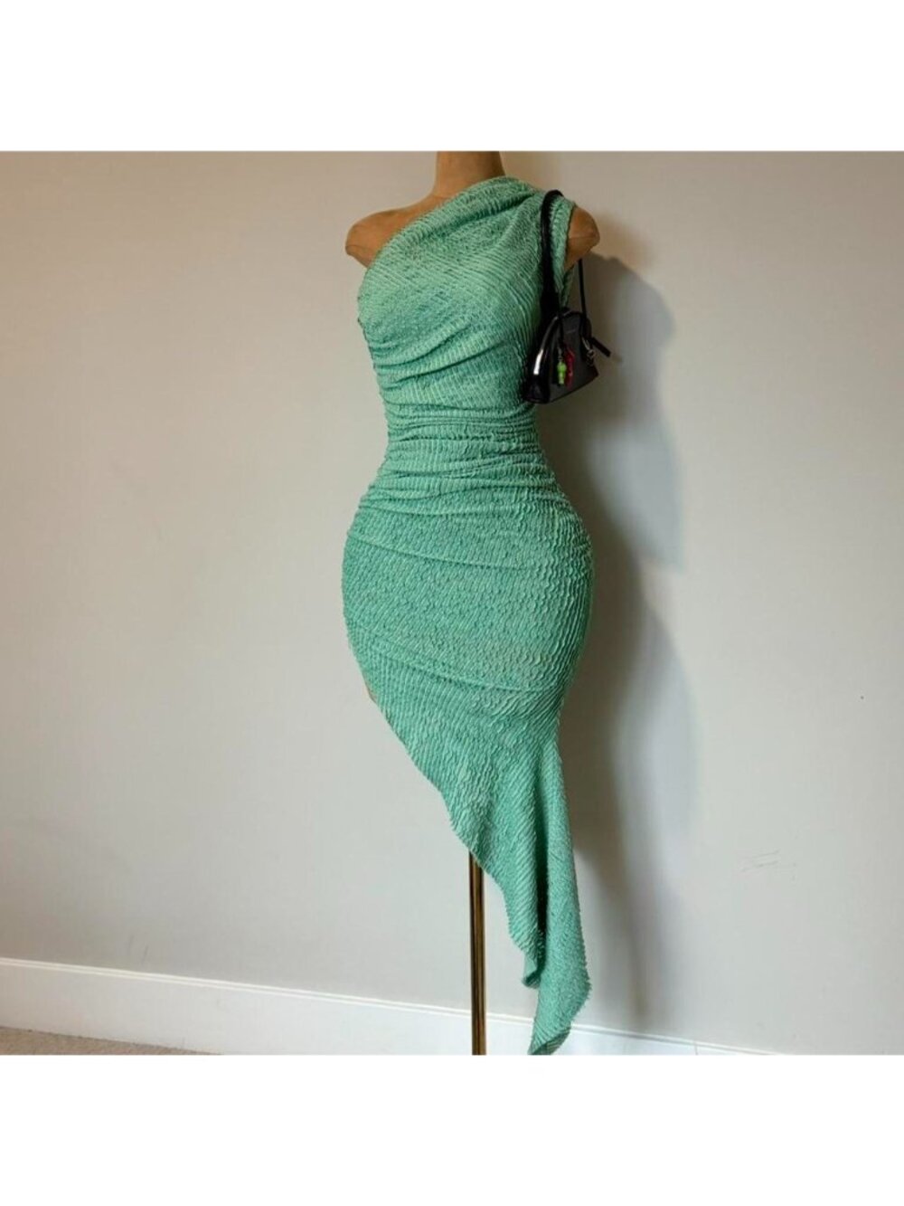Cou Coo mint green one-shoulder asymmetrical dress